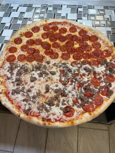 gallery image for The Best Brothers Pizzeria & Restaurant